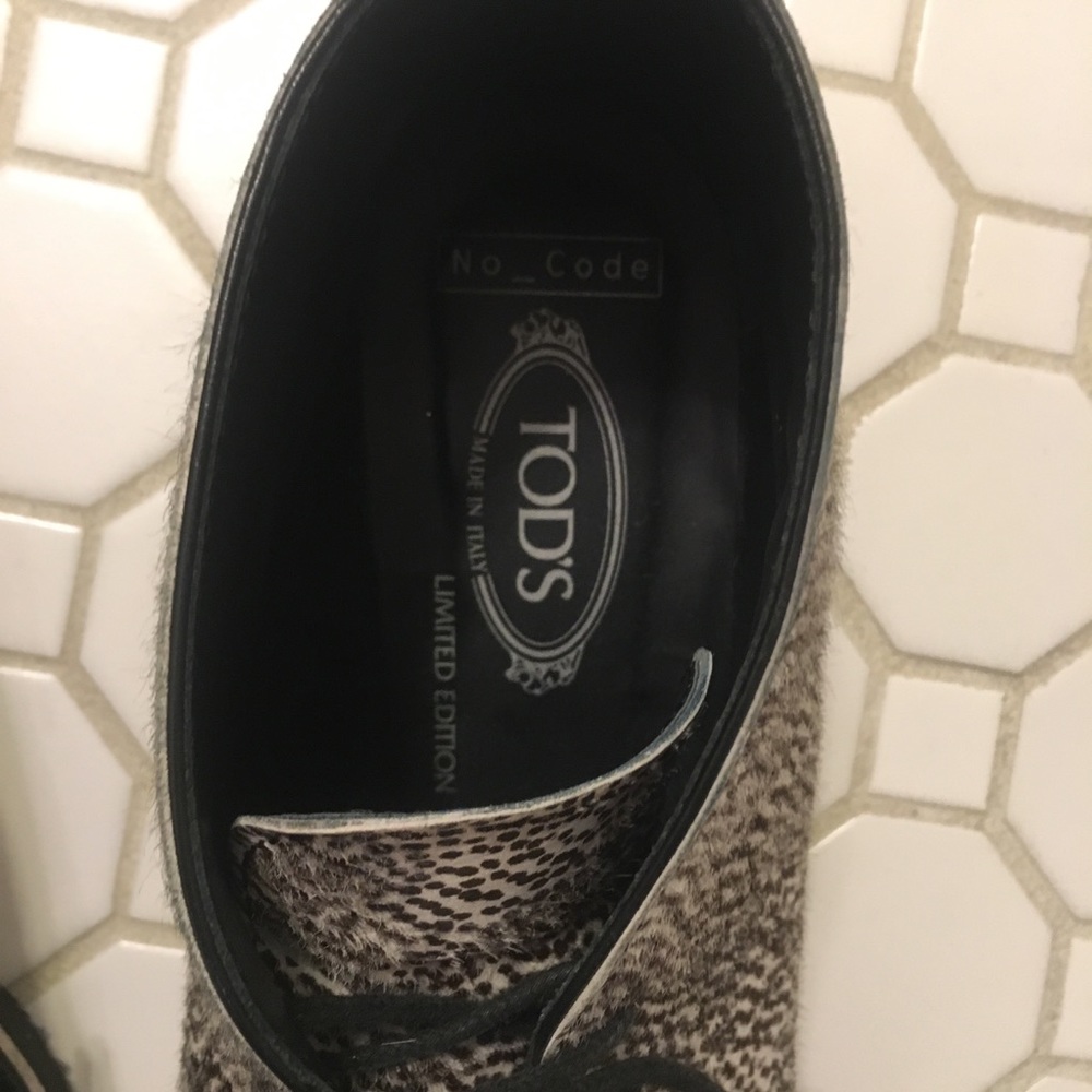 TOD’s No_Code Limited Edition Desert Boot - Picture 4 of 6